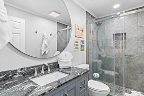 Towels - 🌴Bay Views | Close to Beach | Harbour Pointe 915🌴 (Miramar Beach)