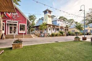 Exterior - 🌴Bay Views | Close to Beach | Harbour Pointe 915🌴 (Miramar Beach)