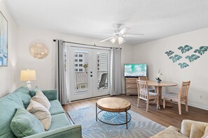 Smart TV - 🐚Pool + Hot Tub | Gulf Views | Summerspell 207🐚 (Miramar Beach)