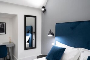 Superior-Suite, Balkon, Blick auf den Innenhof