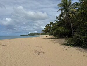 Beach - Sea Beach PH, terrace, stunning views, Beach 2 min (Aguada)