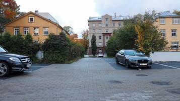 Enceinte de lâhĂ©bergement