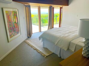 4 bedrooms, iron/ironing board, WiFi, bed sheets - Beautiful west coast 4 bdrm home w/ view, close to UBC, airport and city center (Vancouver)