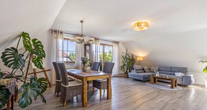 Deluxe Apartment "Am Wiesenteich" – 100 m²