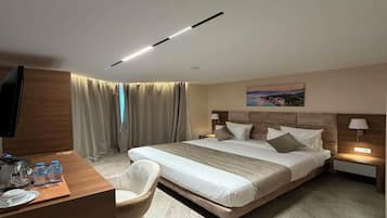 Classic Double Room, City View