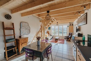 House | Dining - Modern Holiday Home in Lanildut (Lanildut)
