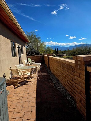 Unclassified image, 4 of 14, button - Private Catalina Foothills Casita Tanque Verde (Tucson)