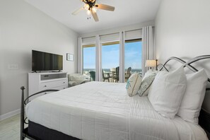 2 bedrooms, iron/ironing board, free WiFi, bed sheets - 🩴☀️Gulf Views | Community Pool + Hot Tub | Walk to Beach | The Indies 609🩴☀️ (Gulf Shores)