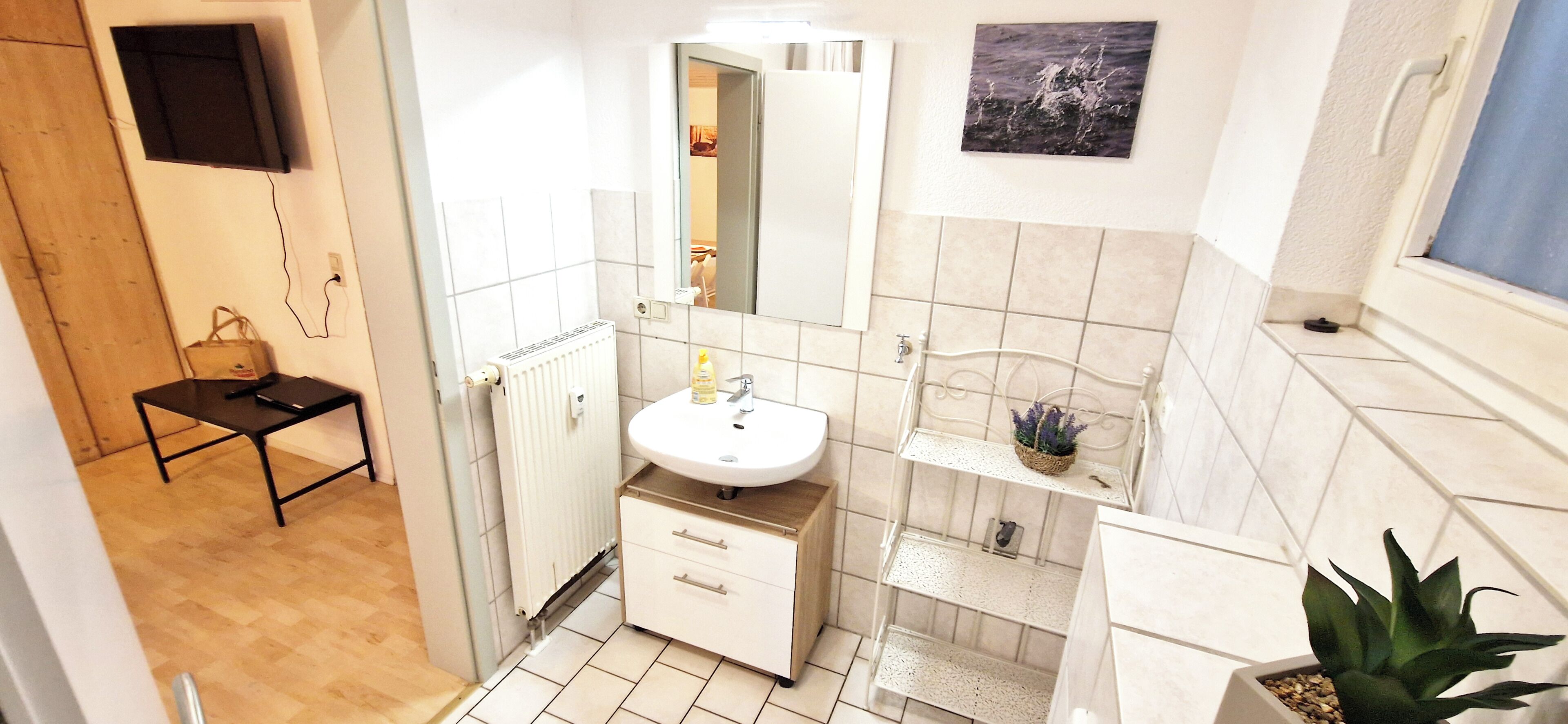 Serviettes fournies, savon, papier toilette