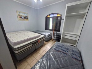4 habitaciones, wifi y ropa de cama