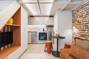Interior - Charming architect-designed duplex - Marais (Paris)