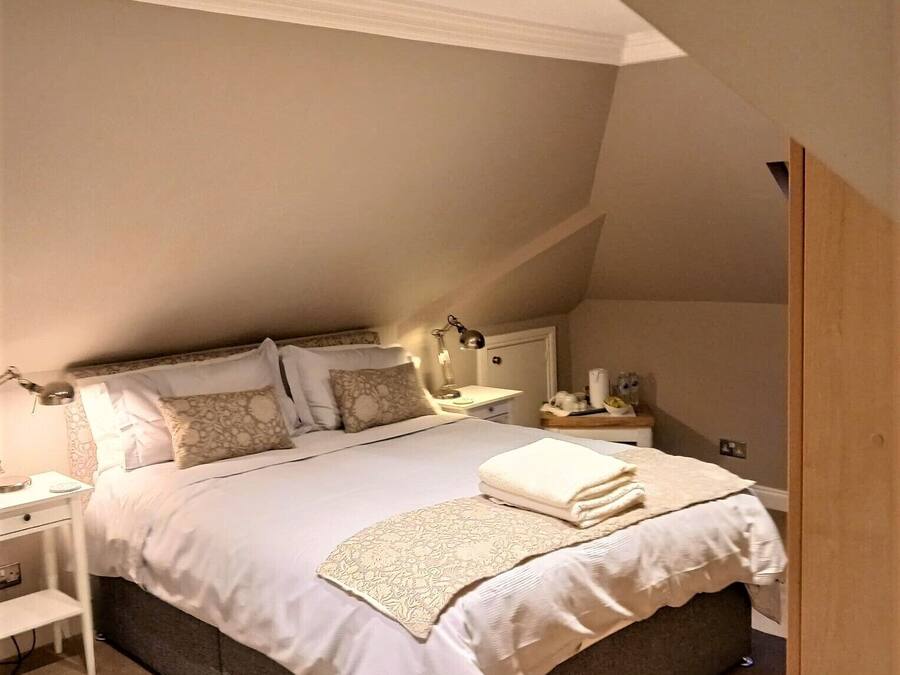 Dreibettzimmer (Bedroom 3)
