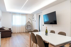 Immagine non classificata, 3 di 28, pulsante