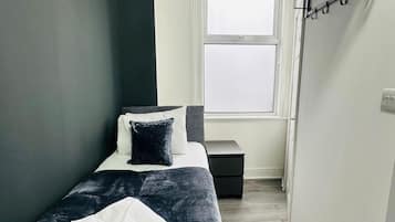 Enkeltrom, 1 enkeltseng, ikke-røyk, privat bad