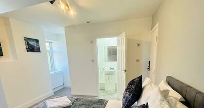Melrose Abbey Guest House