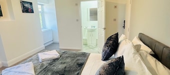 Melrose Abbey Guest House