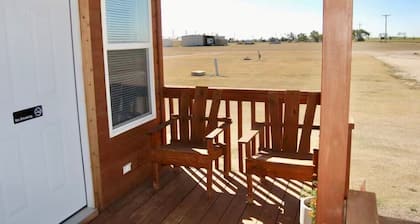 Bunk House Cabin I Cozy Getaway in Silverton, TX
