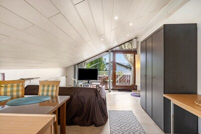 Apartment 'Studio Wacholderheide' with Balcony and Wi-Fi