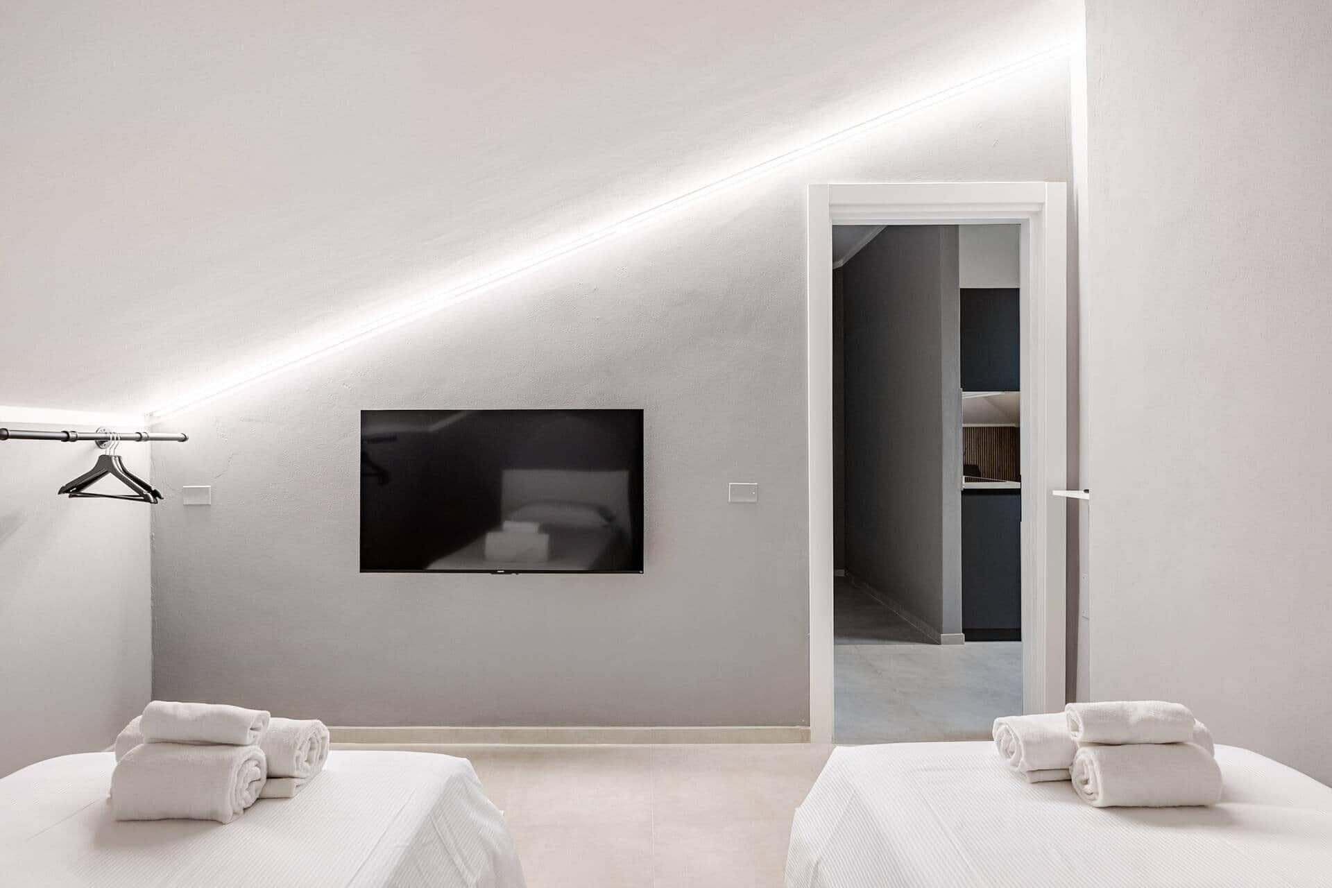 4 camere, una scrivania, Wi-Fi gratuito, lenzuola