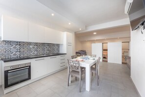 Private kitchen - Modern Loft near the Sea in Gallipoli CVG03 (Gallipoli)