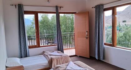 julley ladakh homestay