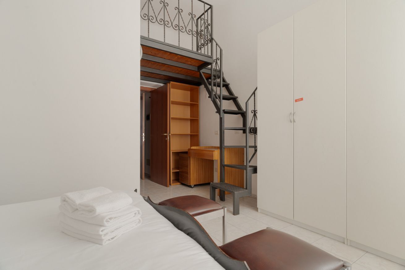 1 bedroom, iron/ironing board