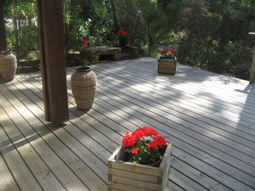Maison avec belle terrasse, grand jardin, piscine @ Lacanau Océan