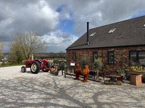 Property grounds - The Cowshed -- near Alton Towers! (Fulford)