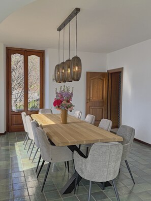 Dining - Comfortable lakefront family apartment (GERA LARIO)