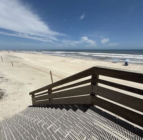 Strand