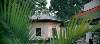 Ira by Mohanam Comfort Homes | Private AC Cottage
