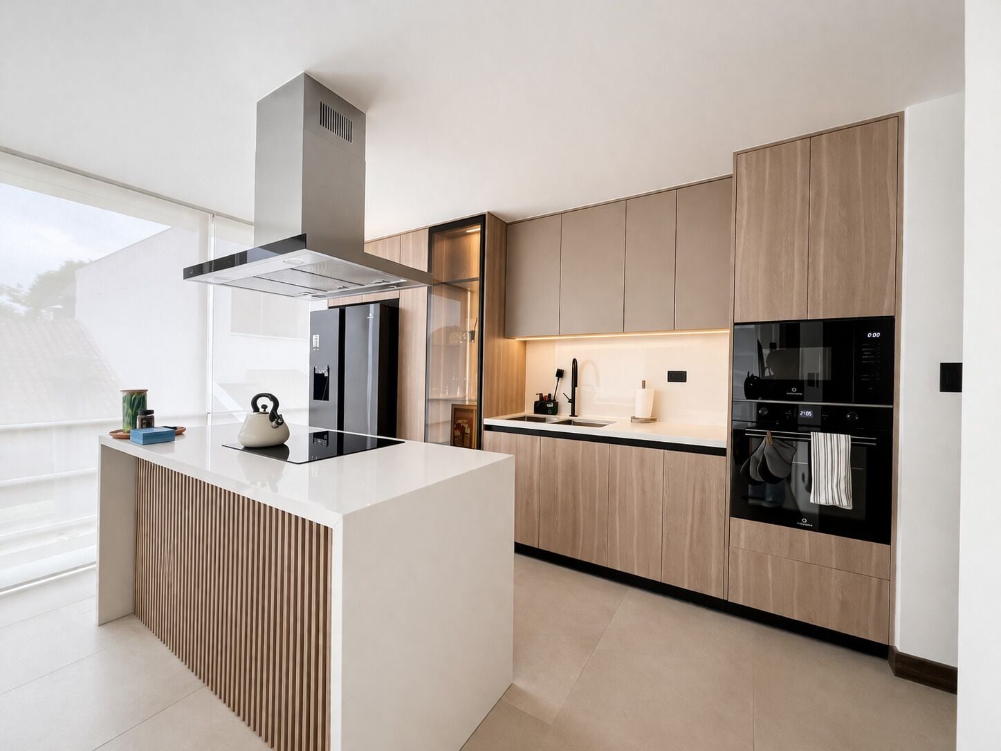 Micro-ondes, four, plaque de cuisson, serviettes en papier
