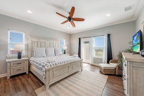 4 Schlafzimmer, Bügeleisen/Bügelbrett, kostenloses WLAN, Bettwäsche