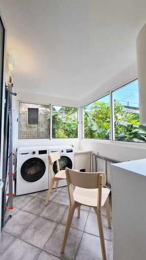 Nicht klassifiziertes Bild, 4 von 28, Schaltfläche