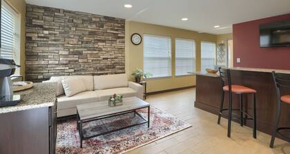 Chic, Modern One Bedroom Suite