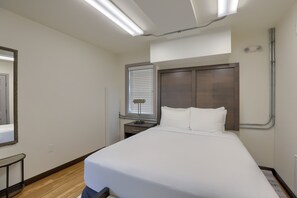 1 quarto, ferros/tábuas de passar roupa, Wi-Fi, roupa de cama