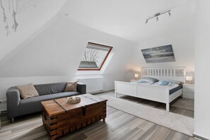 4 dormitoris, planxa i posts de planxar, wifi i roba de llit 