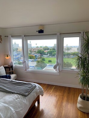 Room - Charming apartment with an ocean view in Santa Monica (Santa Monica)