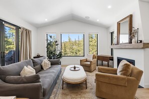 TV, fireplace, offices - Luxury Breck Gem | Chefs Kitchen + Great Views (Breckenridge)