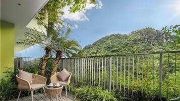 Deluxe Room, Balcony, Mountain View | Terrace/patio