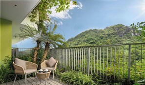 디럭스룸, 발코니, 산 전망 | 테라스/파티오