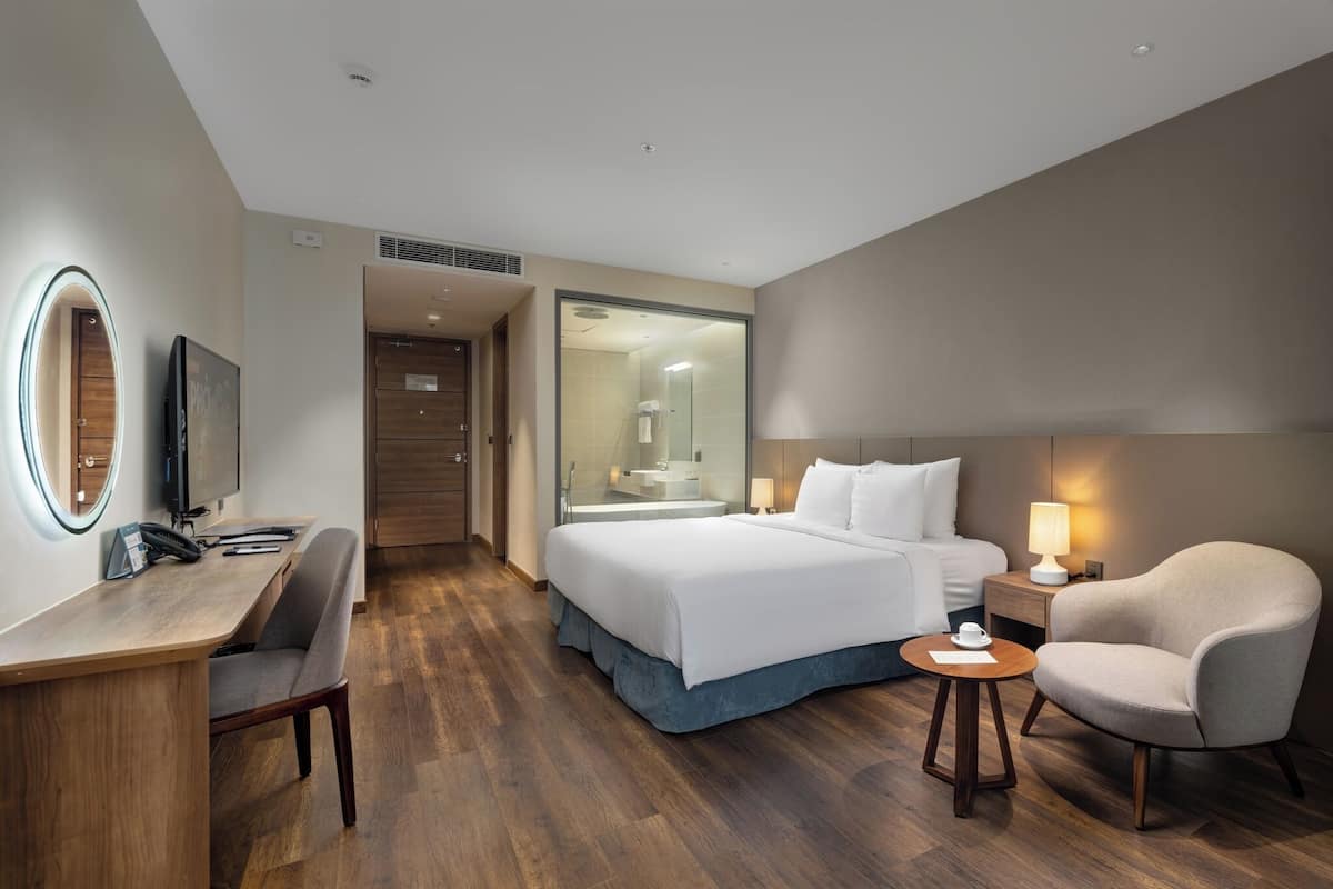 Luxury Double Room, Balcony, Beach View