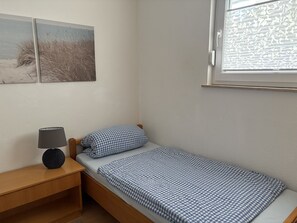 Room - Vrbo Property (Borkum)