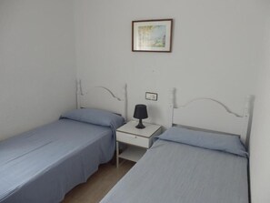 In-room safe, iron/ironing board, free WiFi - Apartamentos Taravilla (Mazarron)