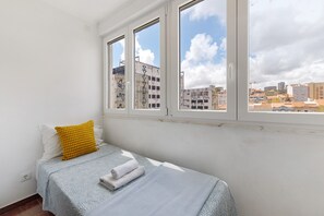 1 bedroom, iron/ironing board, WiFi, bed sheets - Apartment 'King House Centro Lisboa' with Wi-Fi and Air Conditioning (Lisboa)