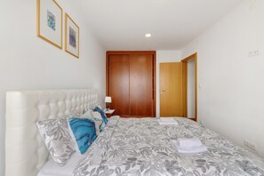 1 Schlafzimmer, Bügeleisen/Bügelbrett, WLAN, Bettwäsche
