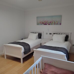 Room - Vrbo Property (Puerto de la Cruz)