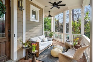 Terrace/patio - Victorian Noir (Atlanta)