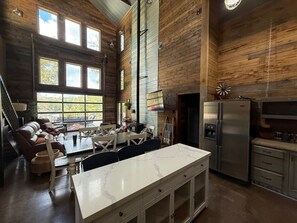 Interior - NEW Rustic Lakefront Retreat/Waterfall/5 BR (Jasper)