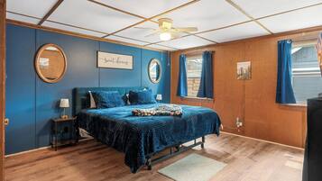 Kabin Basic, pemandangan danau